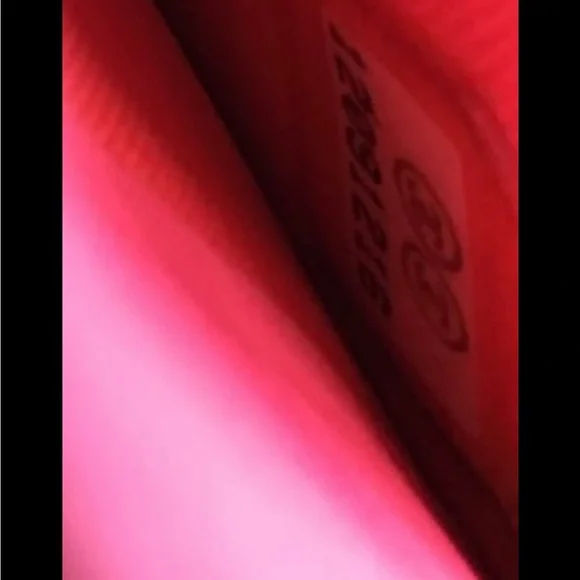 CHANEL ♦️♦️♦️FLASH SALE♦️♦️Black and White Quilted Wallet - Picture 6 of 7